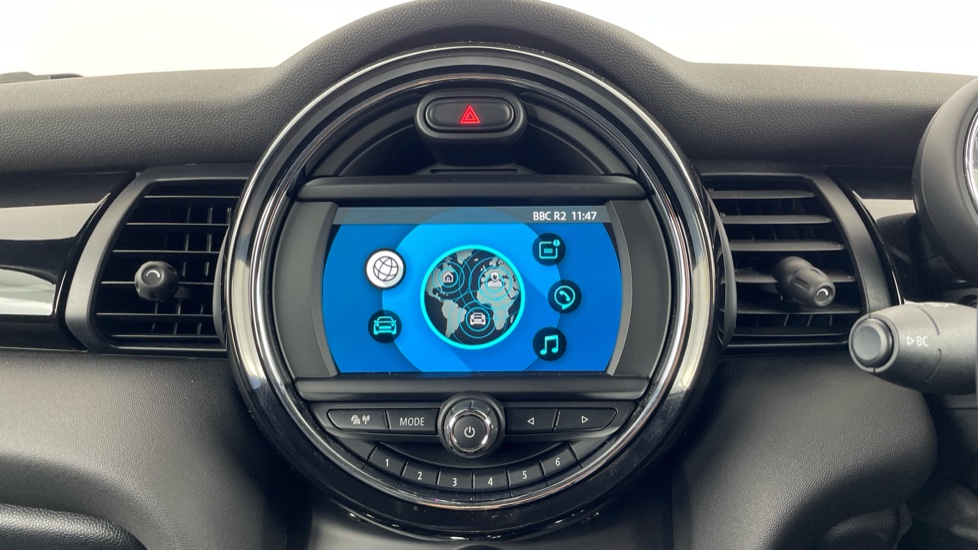 MINI Hatchback 2.0 Cooper S Exclusive II 5dr [Comfort Pack] Petrol Hatchback - Image 8