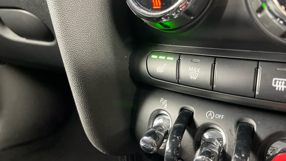 MINI Hatchback 2.0 Cooper S Exclusive II 5dr [Comfort Pack] Petrol Hatchback - Image 62