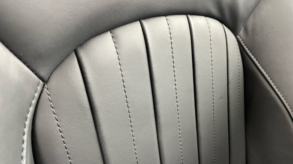 MINI Hatchback 2.0 Cooper S Exclusive II 5dr [Comfort Pack] Petrol Hatchback - Image 73