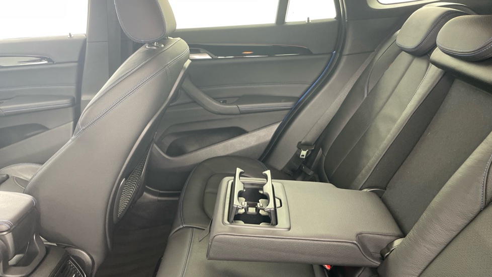 BMW X1 xDrive 20d M Sport 5dr Step Auto Diesel Estate - Image 36