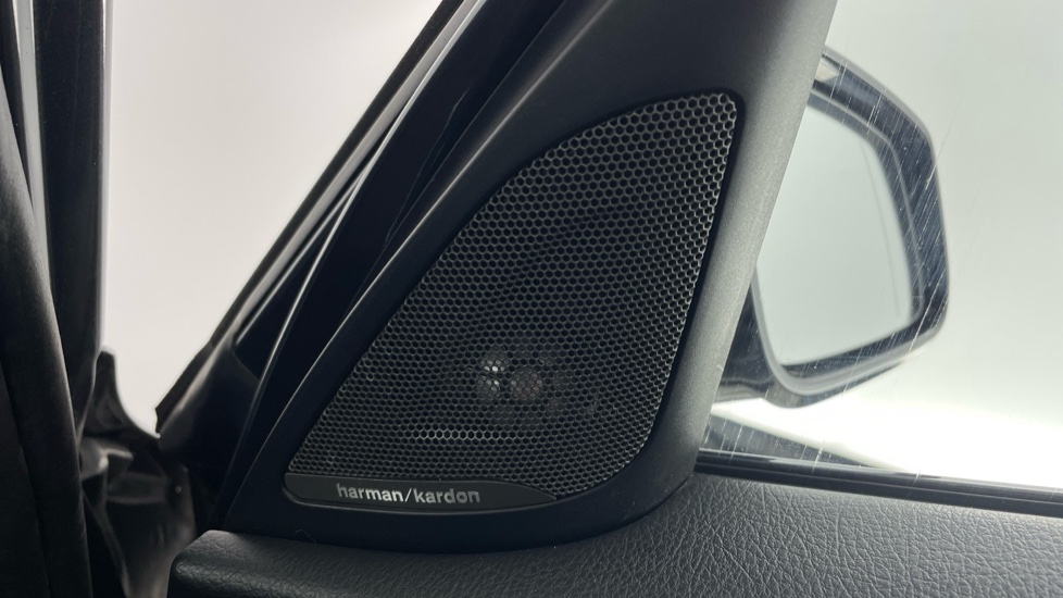 BMW 1 Series 116d M Sport Shadow Edition 5dr Diesel Hatchback - Image 20