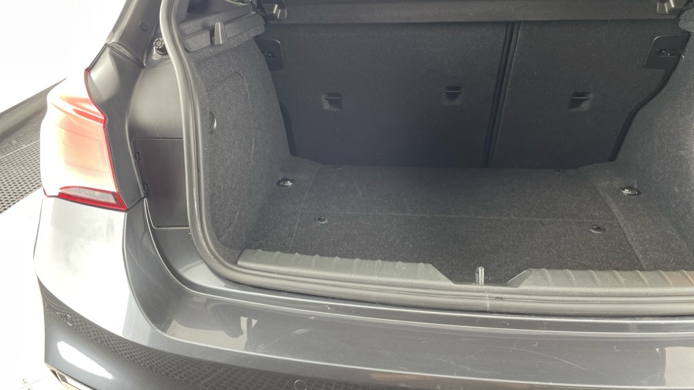 BMW 1 Series 116d M Sport Shadow Edition 5dr Diesel Hatchback - Image 38