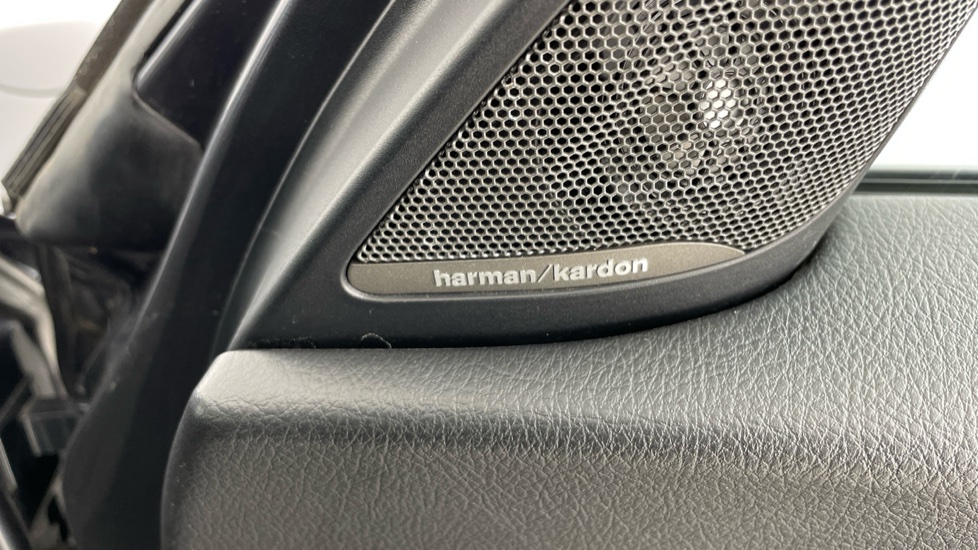 BMW 1 Series 116d M Sport Shadow Edition 5dr Diesel Hatchback - Image 47