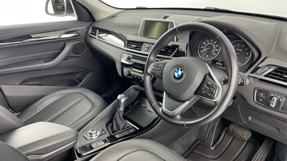 BMW X1 xDrive 20i xLine 5dr Step Auto Petrol Estate - Image 6