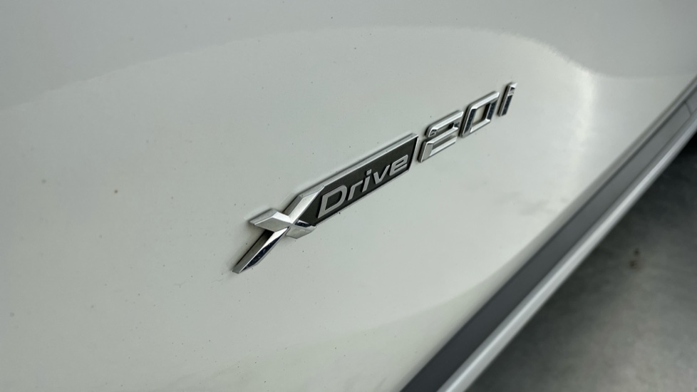 BMW X1 xDrive 20i xLine 5dr Step Auto Petrol Estate - Image 25