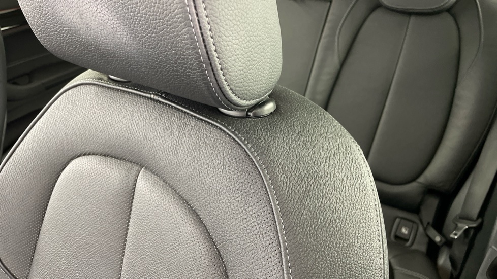 BMW X1 xDrive 20i xLine 5dr Step Auto Petrol Estate - Image 28