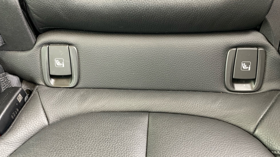 BMW X1 xDrive 20i xLine 5dr Step Auto Petrol Estate - Image 33