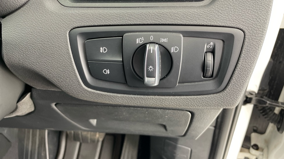 BMW X1 xDrive 20i xLine 5dr Step Auto Petrol Estate - Image 53