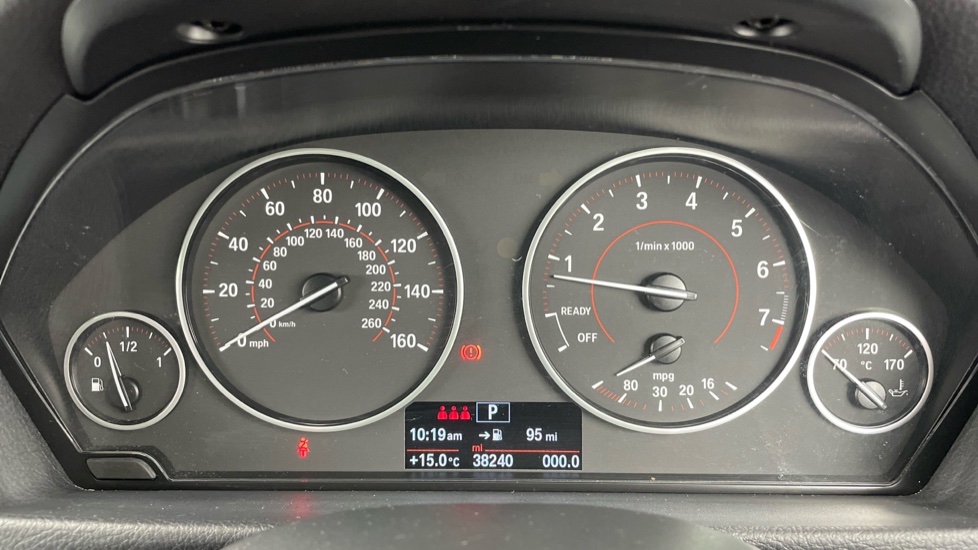 BMW 3 Series 320i xDrive M Sport 5dr Step Auto Petrol Estate - Image 9
