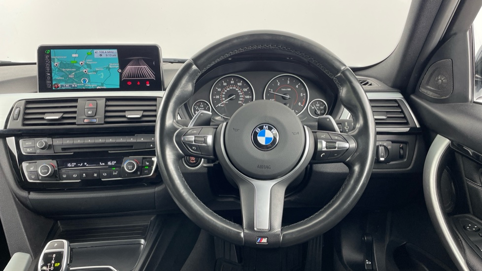 BMW 3 Series 320d xDrive M Sport 5dr Step Auto Diesel Estate - Image 5