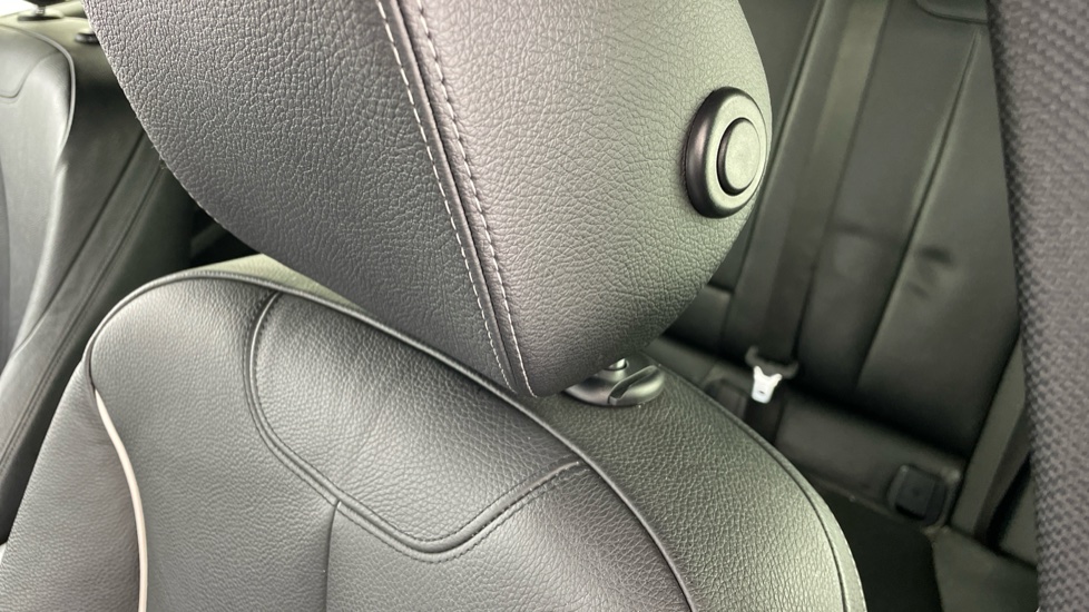 BMW 3 Series 320d xDrive M Sport 5dr Step Auto Diesel Estate - Image 29