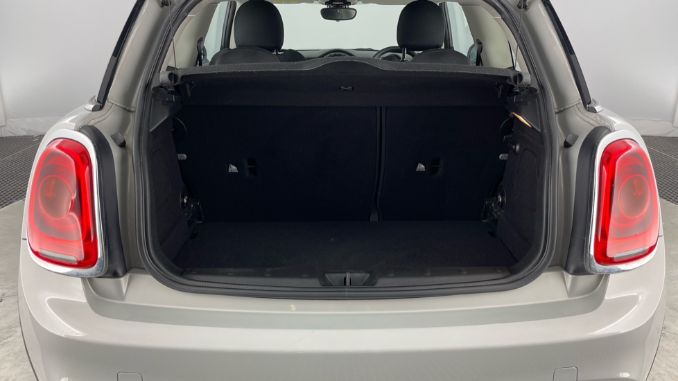MINI Hatchback 2.0 Cooper S 3dr Petrol Hatchback - Image 13
