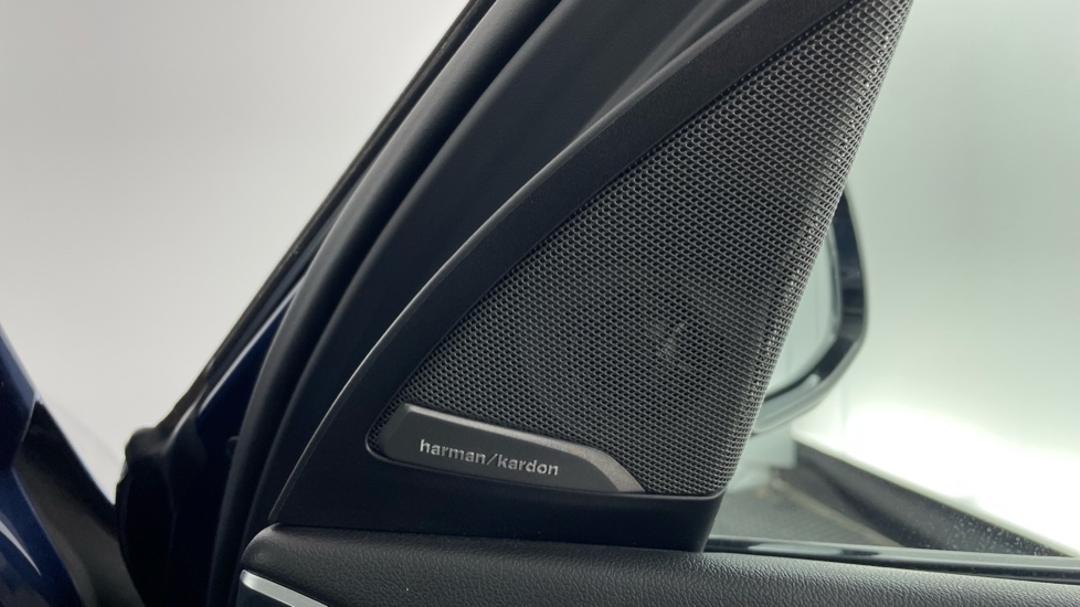 BMW X3 xDrive20i M Sport 5dr Step Auto Petrol Estate - Image 20