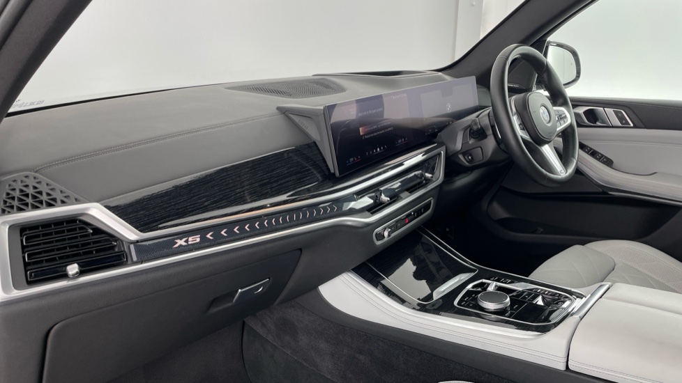 BMW X5 xDrive30d MHT M Sport 5dr Auto Diesel Estate - Image 7