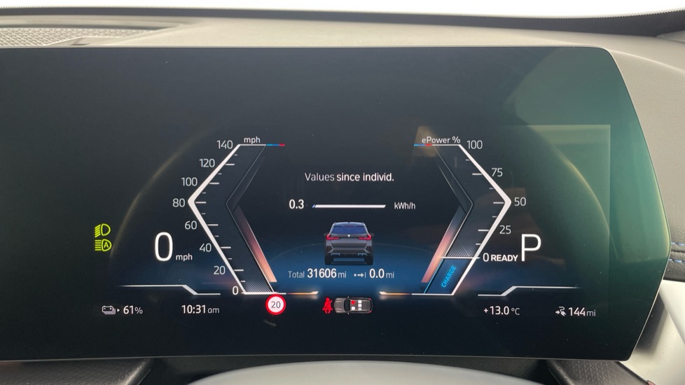 BMW iX1 230kW xDrive30 M Sport 65kWh 5dr Auto Electric Estate - Image 9