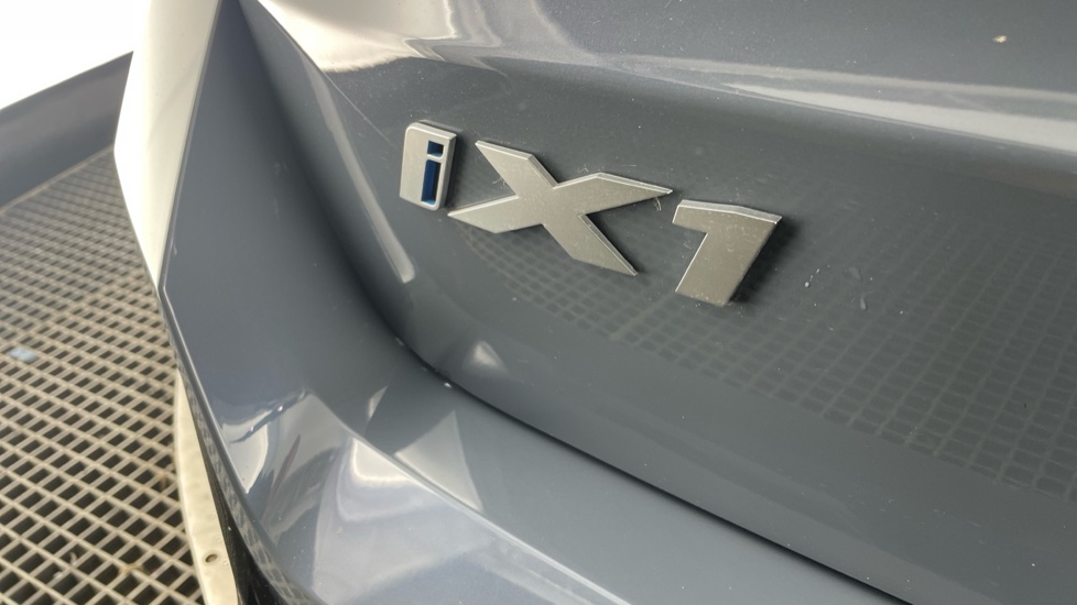BMW iX1 230kW xDrive30 M Sport 65kWh 5dr Auto Electric Estate - Image 47