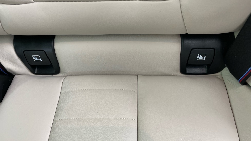 BMW iX3 210kW M Sport Pro 80kWh 5dr Auto Electric Estate - Image 31