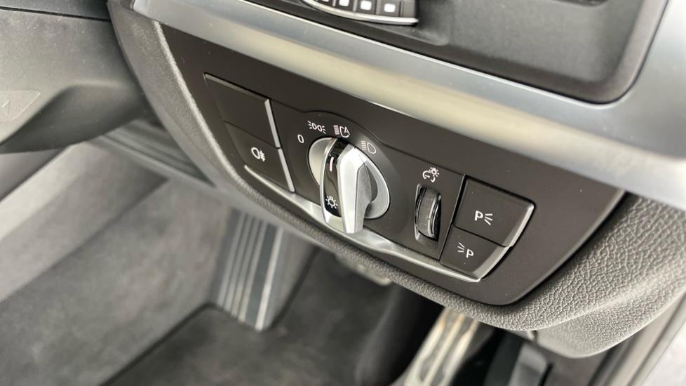 BMW iX3 210kW M Sport Pro 80kWh 5dr Auto Electric Estate - Image 43