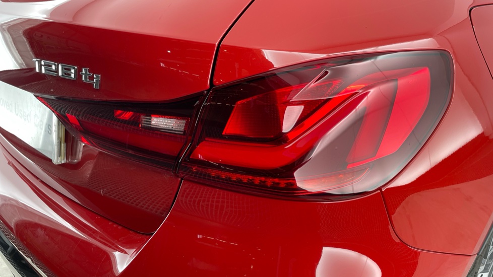 BMW 1 Series 128ti 5dr Step Auto [Live Cockpit Pro/Tech Pack] Petrol Hatchback - Image 22
