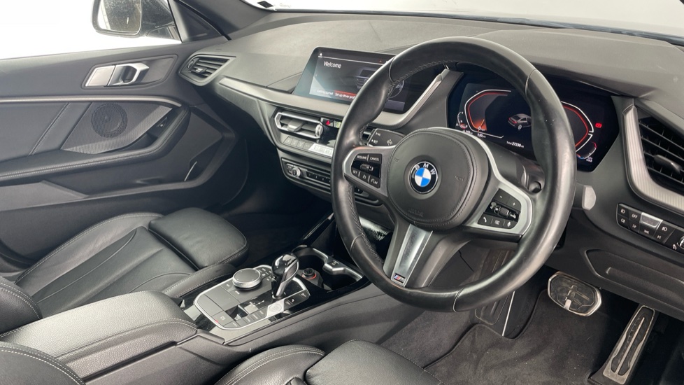 BMW 2 Series 218i [136] M Sport 4dr DCT Petrol Saloon - Image 6
