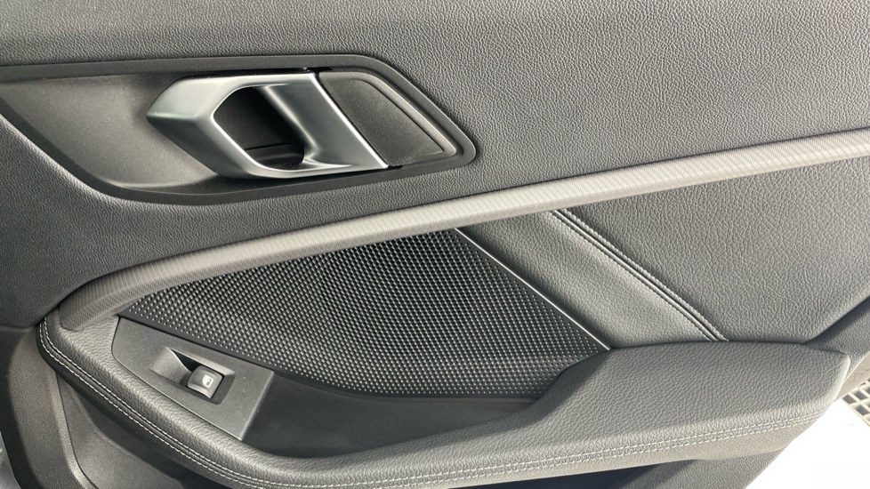 BMW 2 Series 218i [136] M Sport 4dr DCT Petrol Saloon - Image 45