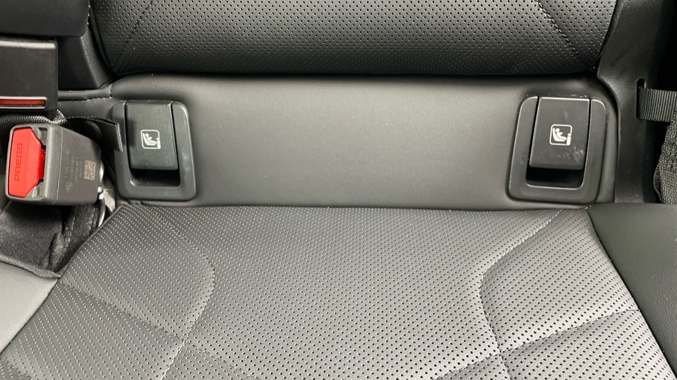 BMW iX1 230kW xDrive30 xLine 65kWh 5dr Auto Electric Estate - Image 32