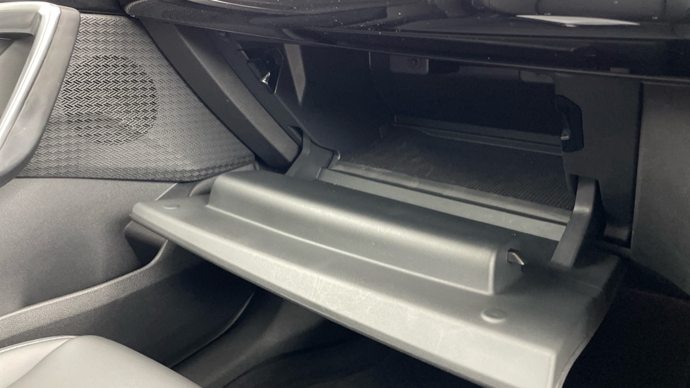 BMW iX1 230kW xDrive30 xLine 65kWh 5dr Auto Electric Estate - Image 72