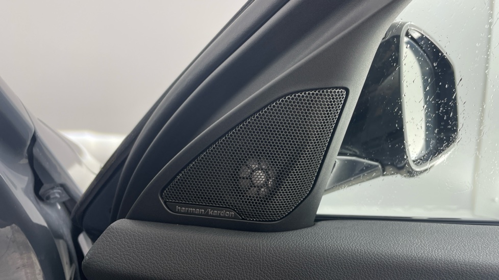 BMW 1 Series M135i xDrive 5dr Step Auto [Pro Pack] Petrol Hatchback - Image 20