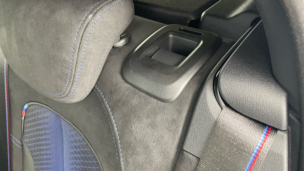 BMW 1 Series M135i xDrive 5dr Step Auto [Pro Pack] Petrol Hatchback - Image 36