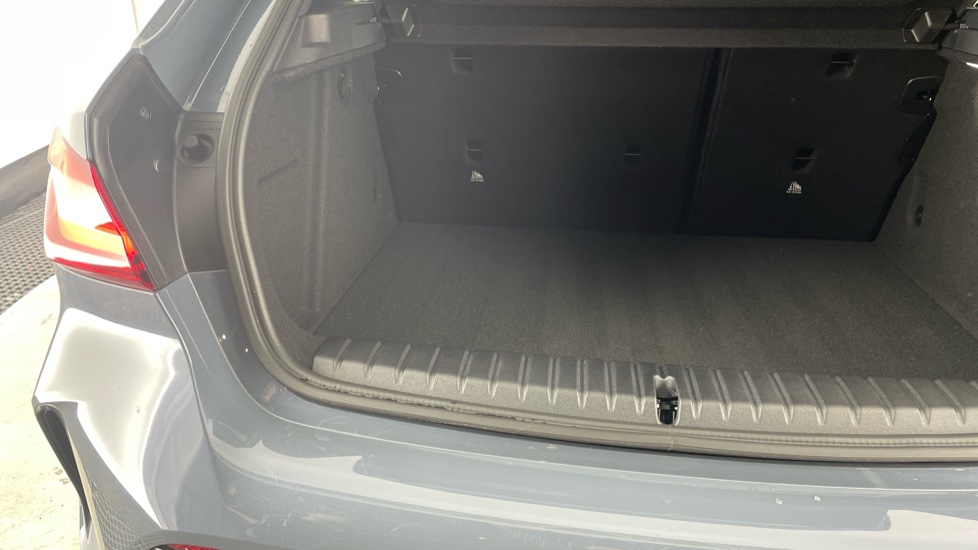 BMW 1 Series M135i xDrive 5dr Step Auto [Pro Pack] Petrol Hatchback - Image 38