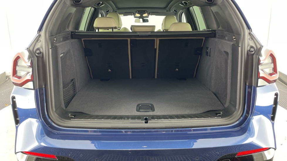 BMW iX3 210kW M Sport Pro 80kWh 5dr Auto Electric Estate - Image 13