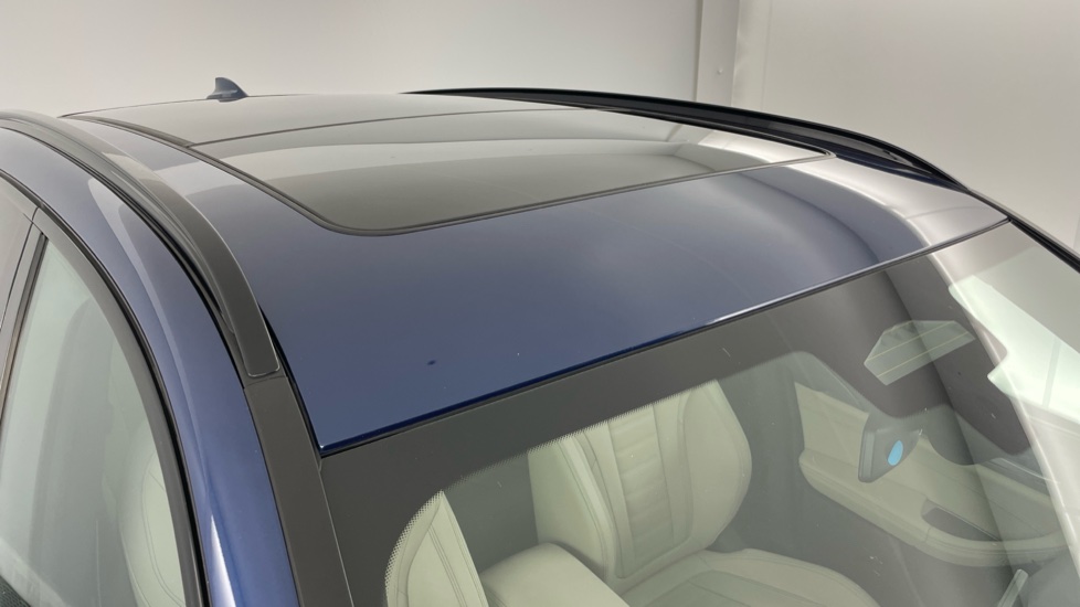 BMW iX3 210kW M Sport Pro 80kWh 5dr Auto Electric Estate - Image 21