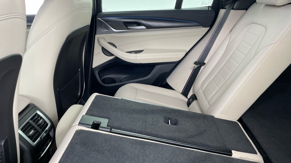 BMW iX3 210kW M Sport Pro 80kWh 5dr Auto Electric Estate - Image 42