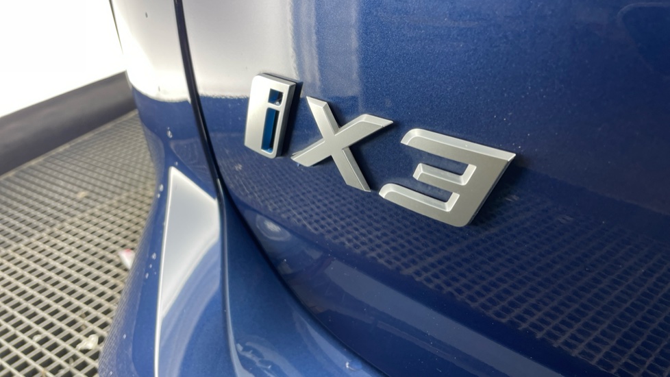 BMW iX3 210kW M Sport Pro 80kWh 5dr Auto Electric Estate - Image 50