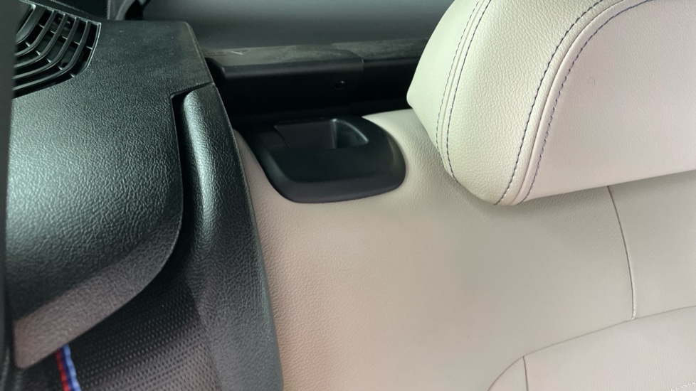 BMW iX3 210kW M Sport Pro 80kWh 5dr Auto Electric Estate - Image 56