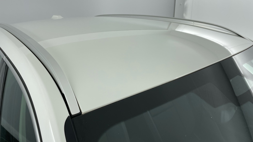 BMW iX1 230kW xDrive30 xLine 65kWh 5dr Auto Electric Estate - Image 21