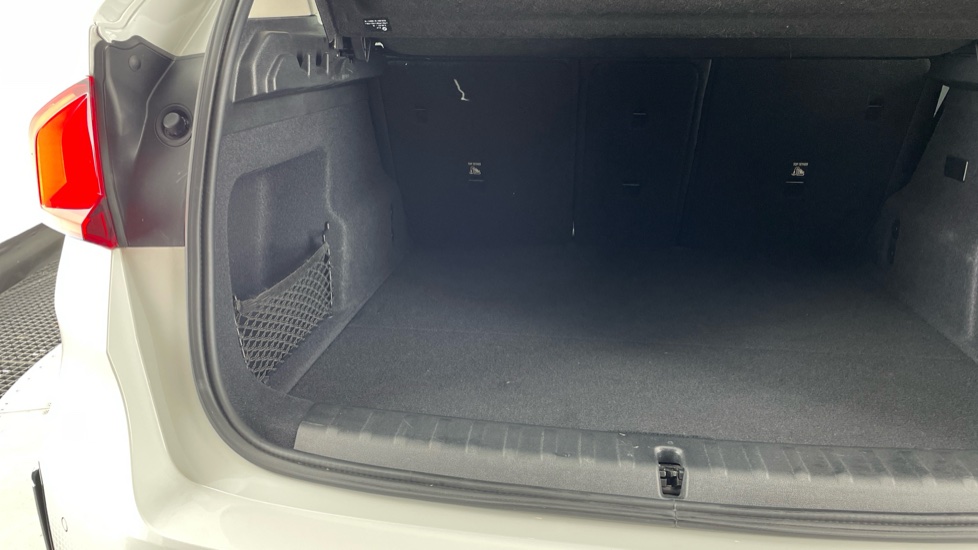 BMW iX1 230kW xDrive30 xLine 65kWh 5dr Auto Electric Estate - Image 37