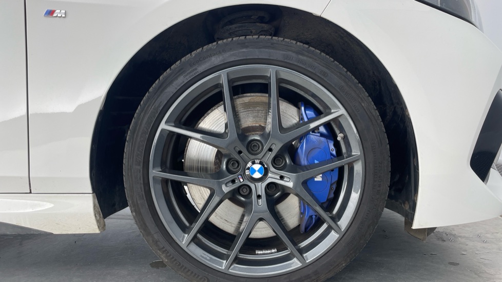 BMW 2 Series 220i M Sport 4dr  Step Auto [Pro Pack] Petrol Saloon - Image 14