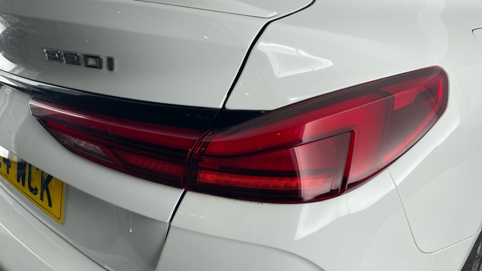 BMW 2 Series 220i M Sport 4dr  Step Auto [Pro Pack] Petrol Saloon - Image 22