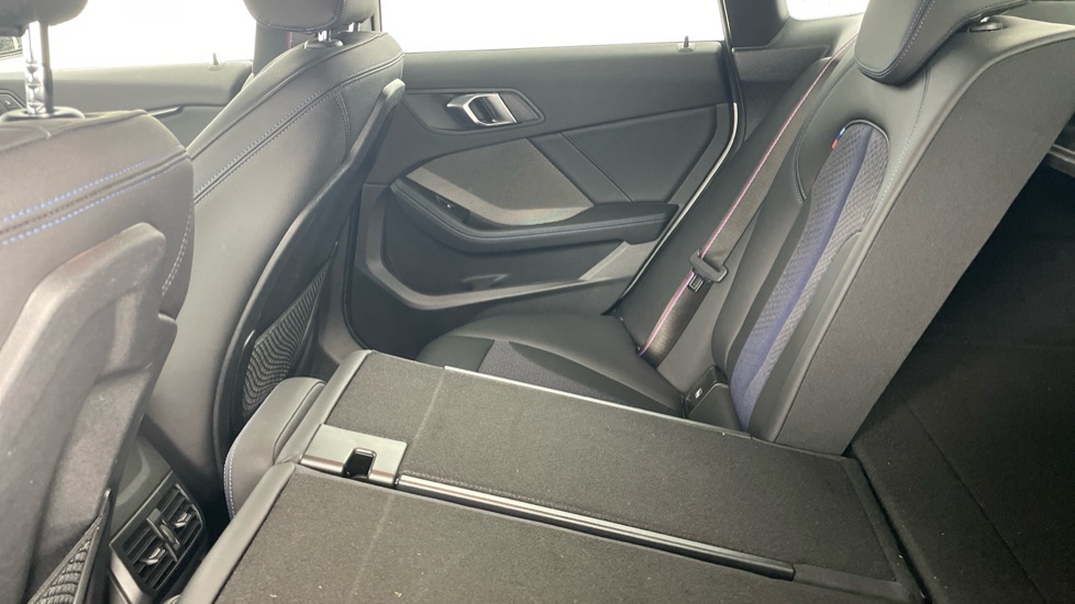 BMW 2 Series 220i M Sport 4dr  Step Auto [Pro Pack] Petrol Saloon - Image 40