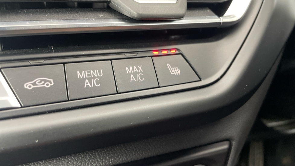 BMW 2 Series 220i M Sport 4dr  Step Auto [Pro Pack] Petrol Saloon - Image 63
