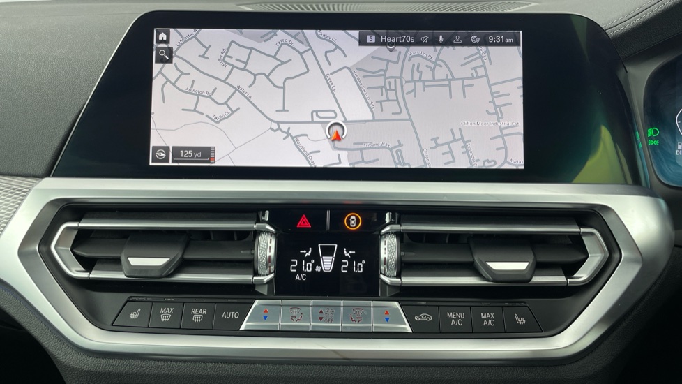 BMW 4 Series M440d xDrive MHT 2dr Step Auto Diesel Coupe - Image 8
