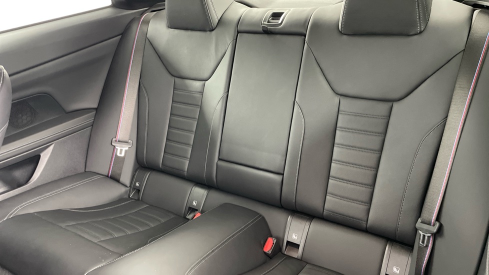BMW 4 Series M440d xDrive MHT 2dr Step Auto Diesel Coupe - Image 12