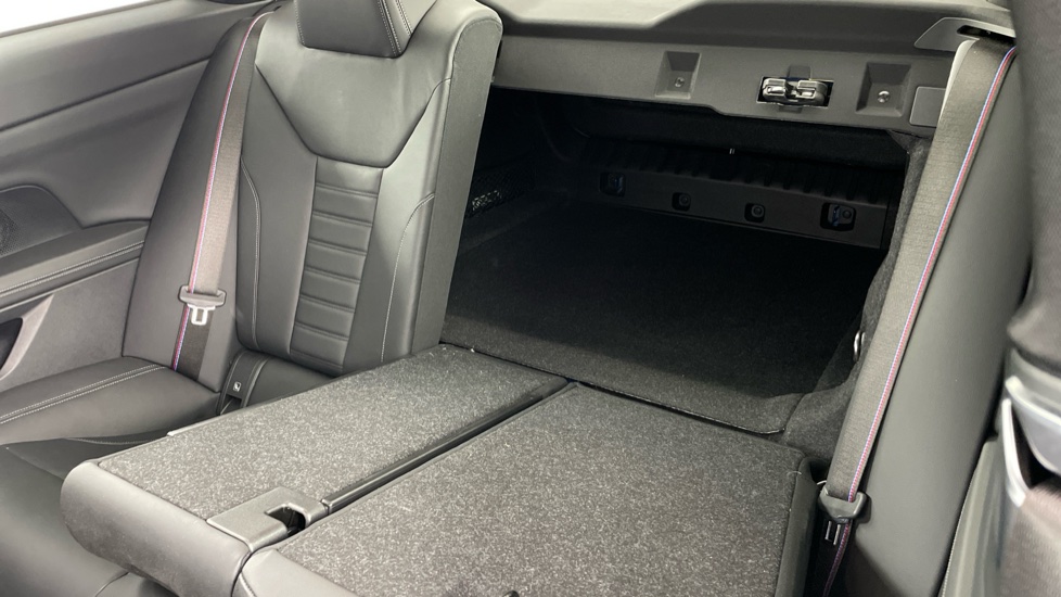 BMW 4 Series M440d xDrive MHT 2dr Step Auto Diesel Coupe - Image 37