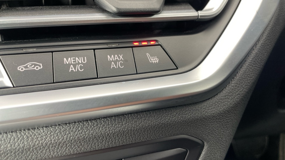 BMW 4 Series M440d xDrive MHT 2dr Step Auto Diesel Coupe - Image 62