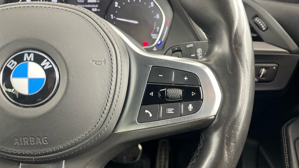 BMW 1 Series 118i M Sport 5dr Step Auto Petrol Hatchback - Image 18