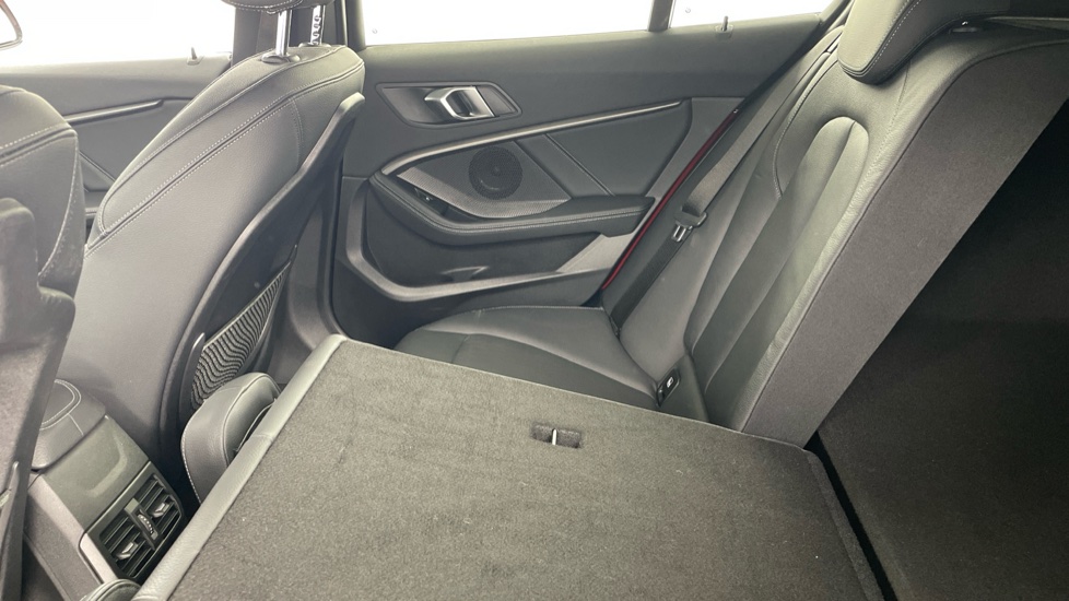 BMW 1 Series 118i M Sport 5dr Step Auto Petrol Hatchback - Image 35