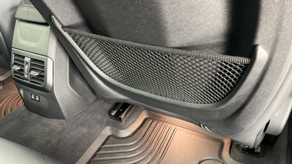 BMW 1 Series 118i M Sport 5dr Step Auto Petrol Hatchback - Image 43