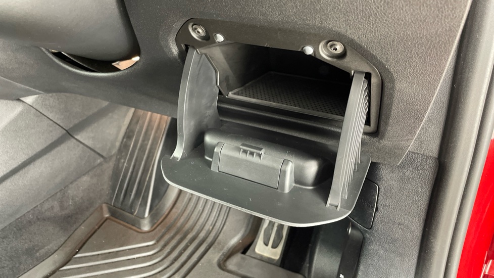 BMW 1 Series 118i M Sport 5dr Step Auto Petrol Hatchback - Image 50