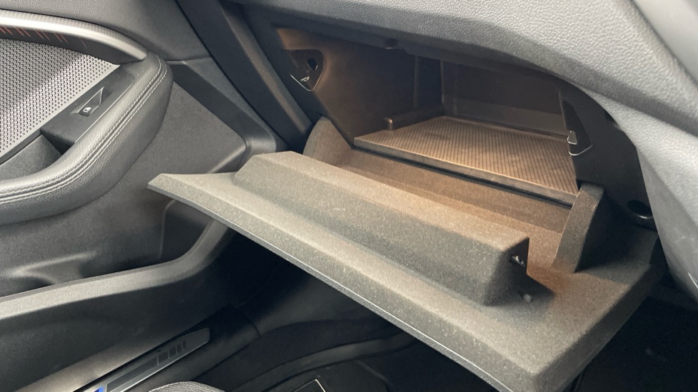 BMW 1 Series 118i M Sport 5dr Step Auto Petrol Hatchback - Image 71